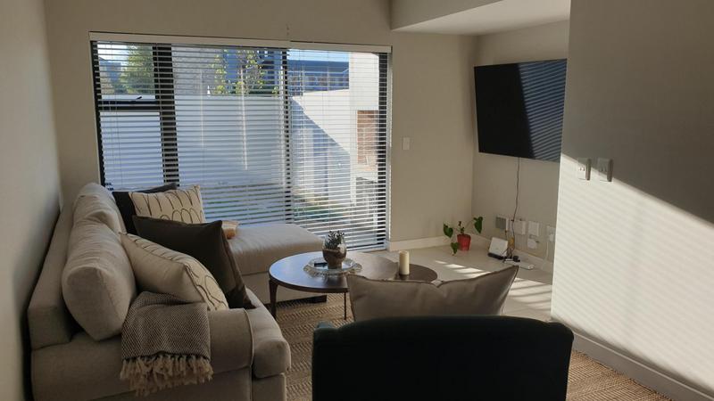 2 Bedroom Property for Sale in Zonnendal Western Cape